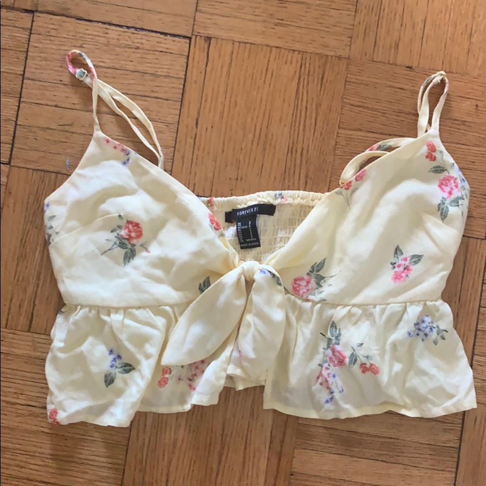 Forever 21 Flowy Crop Top - Picture 1 of 3